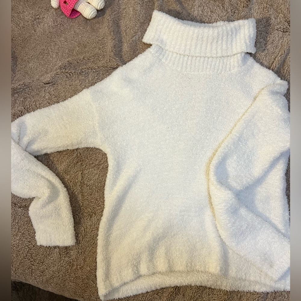 White fuzzy turtleneck sweater